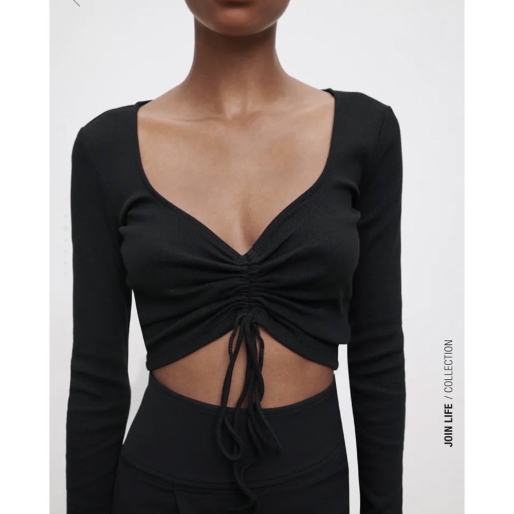 Zara Black Cropped Ruched Long sleeve Top Small